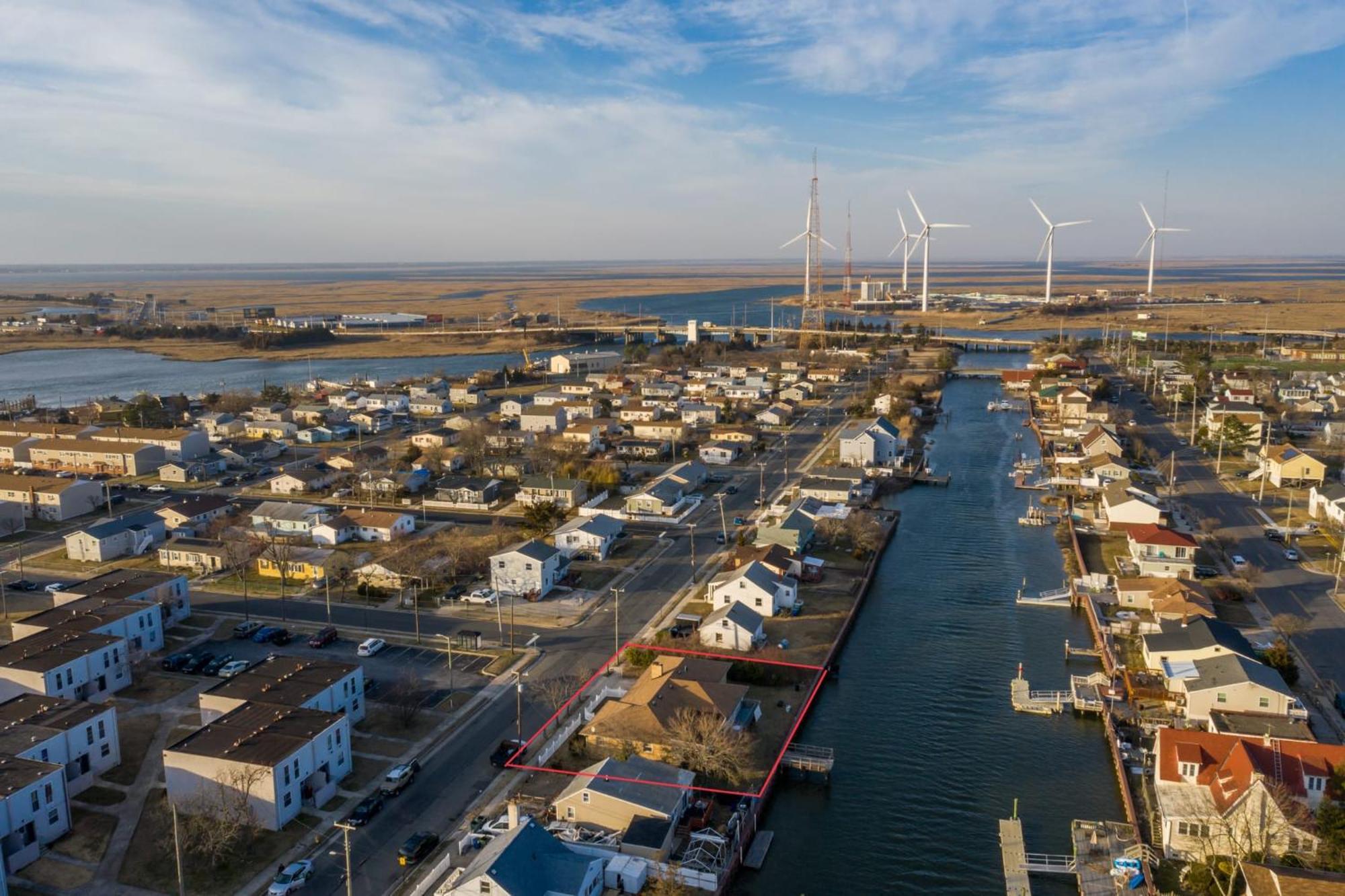 Spacious Waterfront Atlantic Living With Rec Atlantic City