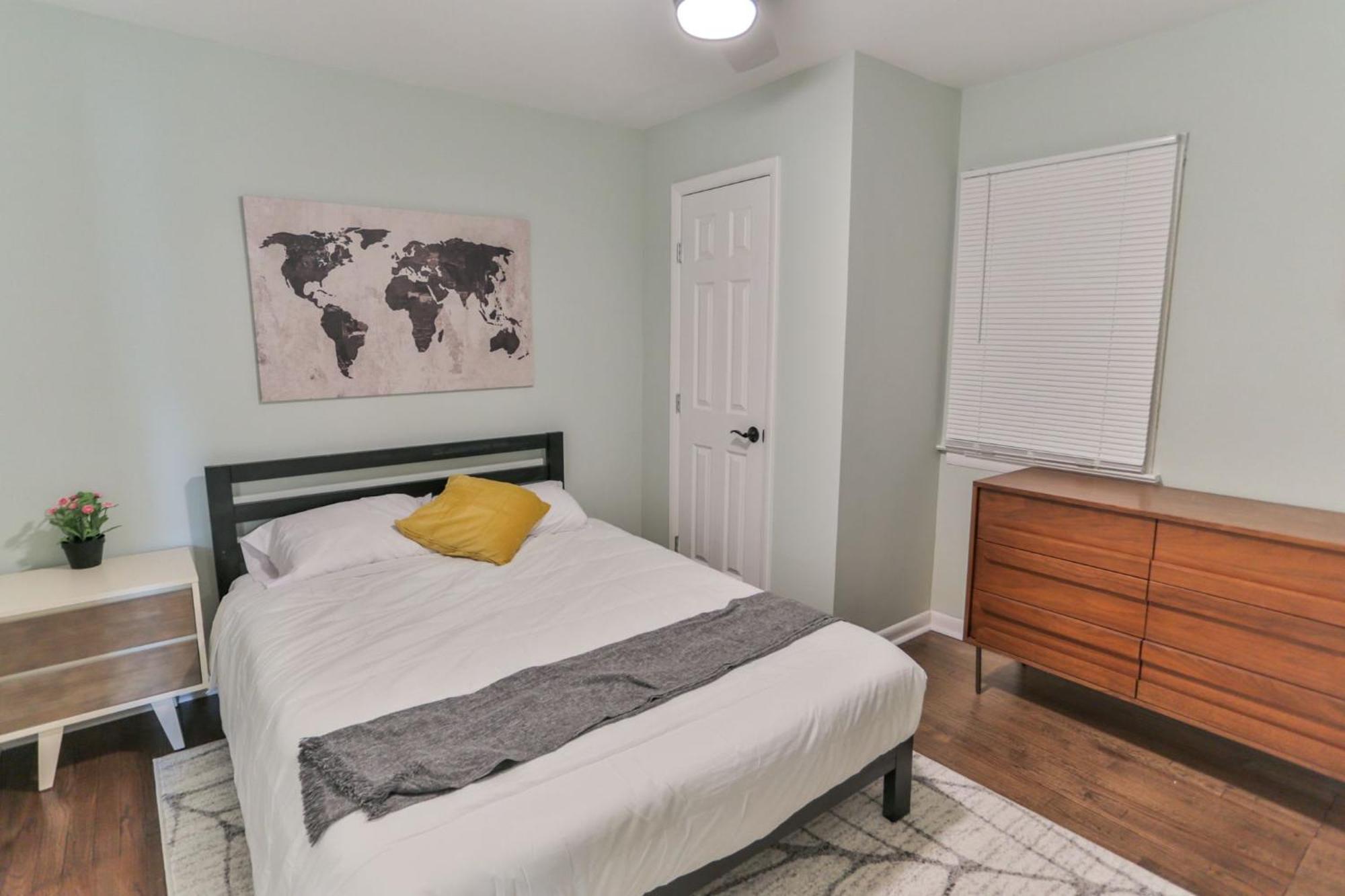 Spacious Waterfront Atlantic Living With Rec