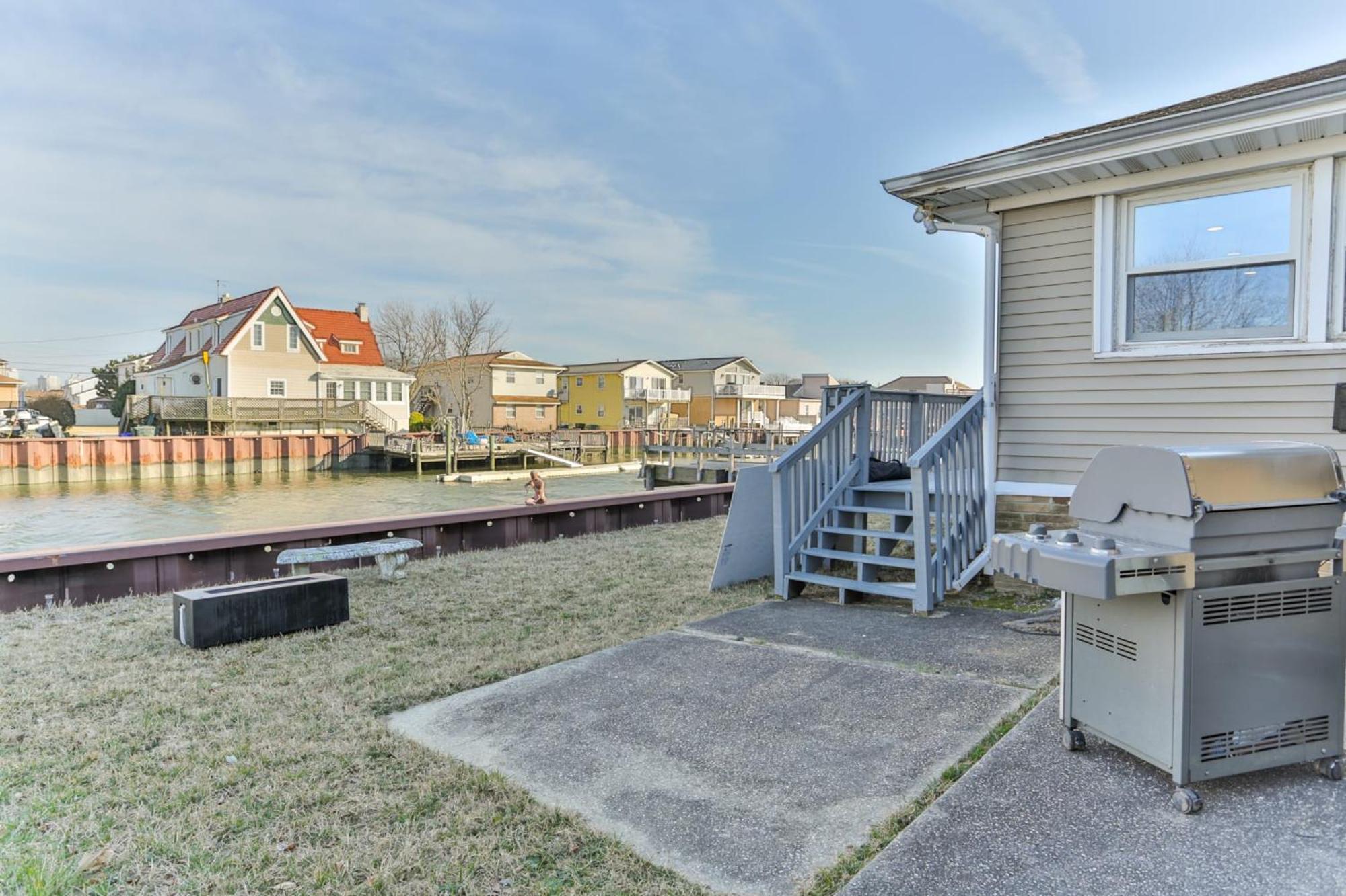 Spacious Waterfront Atlantic Living With Rec Atlantic City