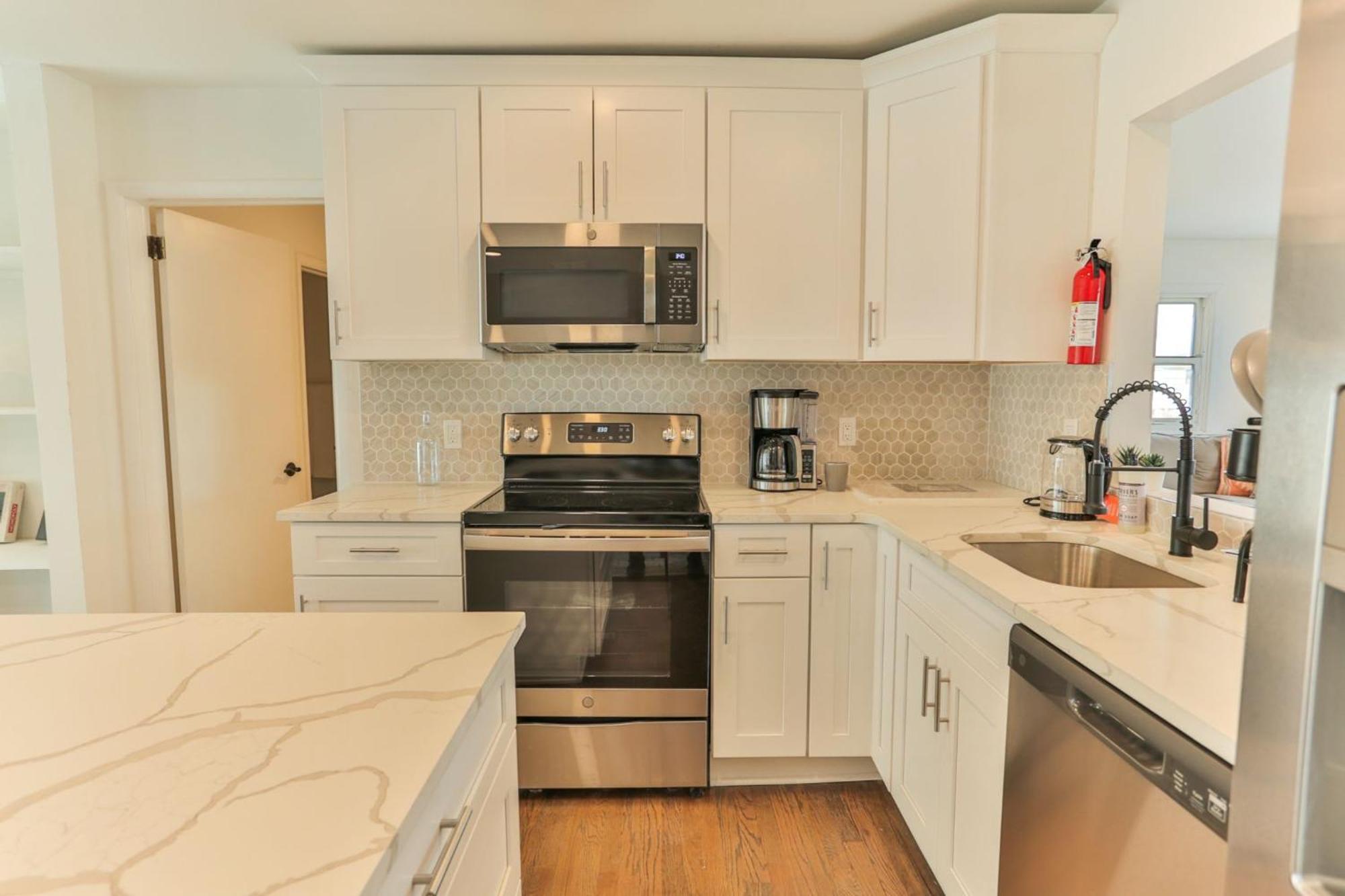 Spacious Waterfront Atlantic Living With Rec * Atlantic City