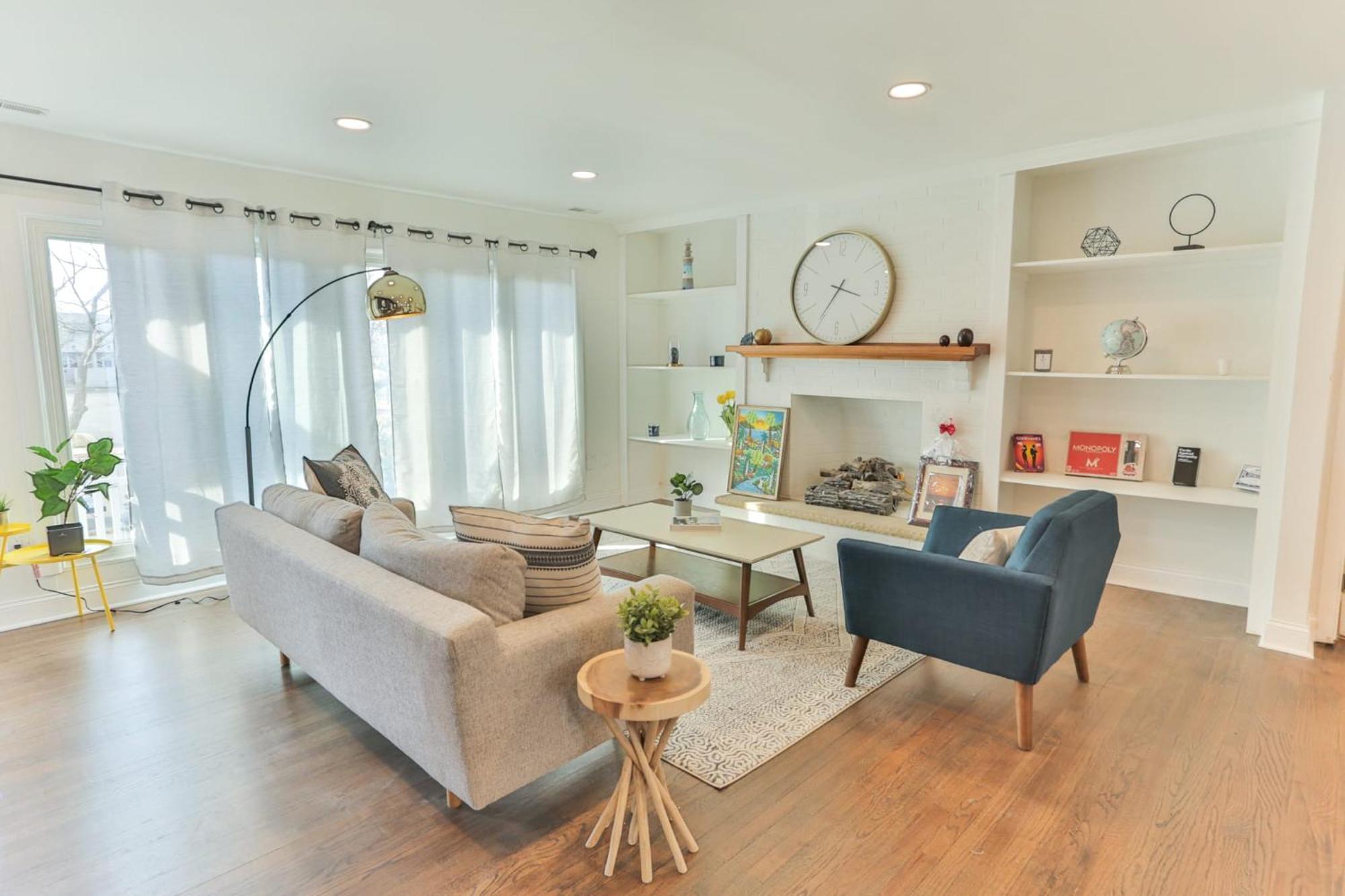 Spacious Waterfront Atlantic Living With Rec Holiday home